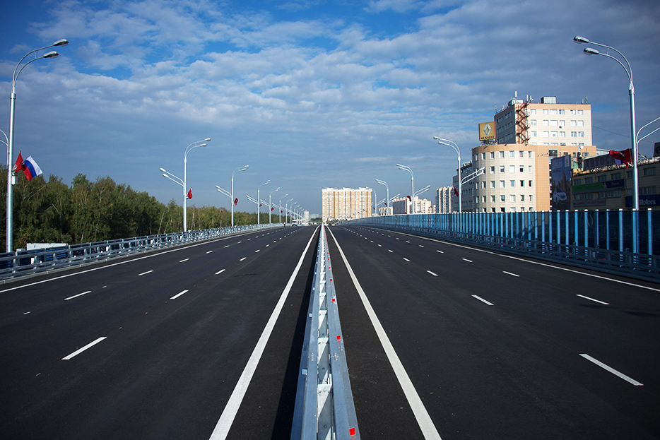 Город москва улица дорожная